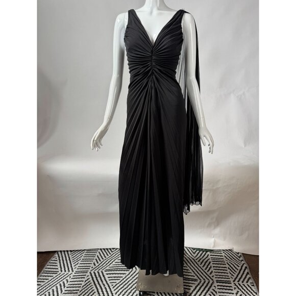 BCBG Max Azria Black Pleated Evening Gown With Sheer Asymmetrical Drape & Ruched - Picture 15 of 16